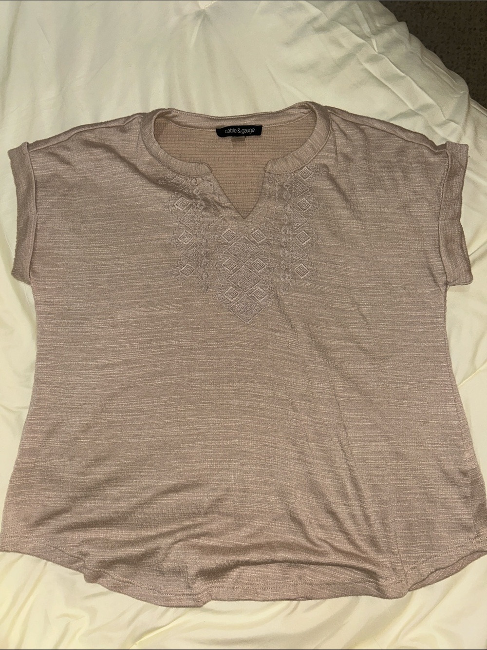 Cable & Gauge Blush Pink Short Sleeve Embroidered Knit Top